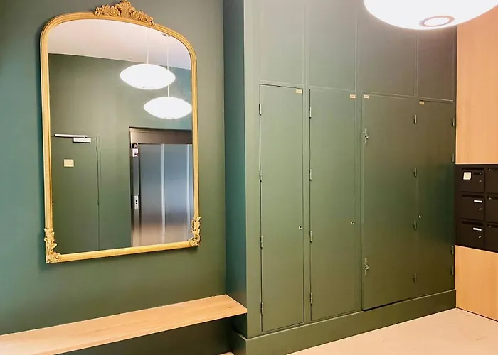 Appartement Le Logis Gargoulleau, Centre Ville, Lr145 *