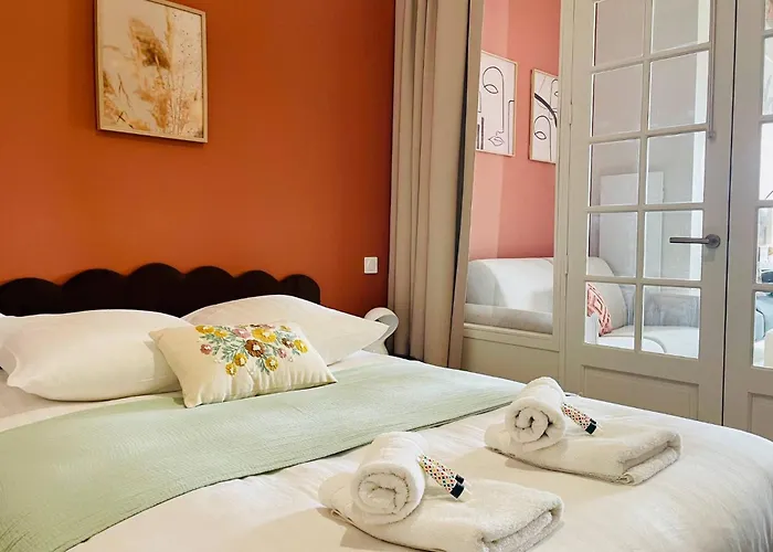 Le Logis Gargoulleau, Centre Ville, Lr145 La Rochelle (Charente-Maritime)