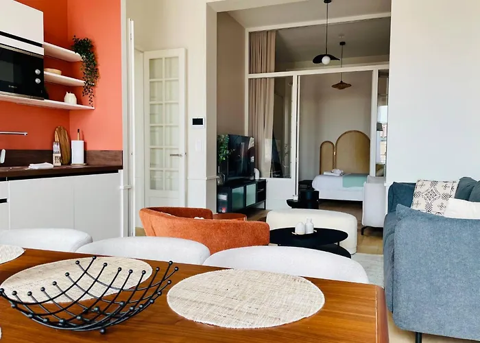 Appartement Le Logis Gargoulleau, Centre Ville, Lr145 *