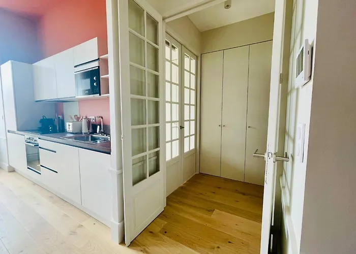 Le Logis Gargoulleau, Centre Ville, Lr145 * La Rochelle (Charente-Maritime)