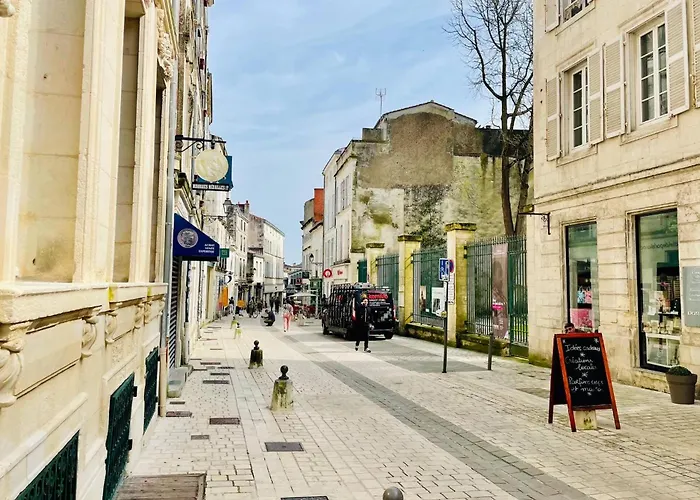 Appartement Le Logis Gargoulleau, Centre Ville, Lr145 La Rochelle (Charente-Maritime)